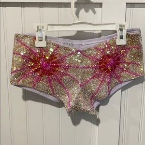 Sequence booty shorts